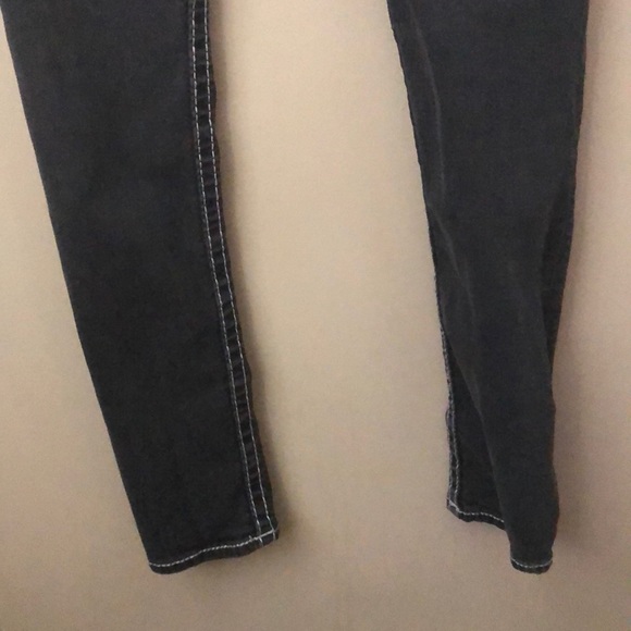 Jeans - Picture 3 of 4